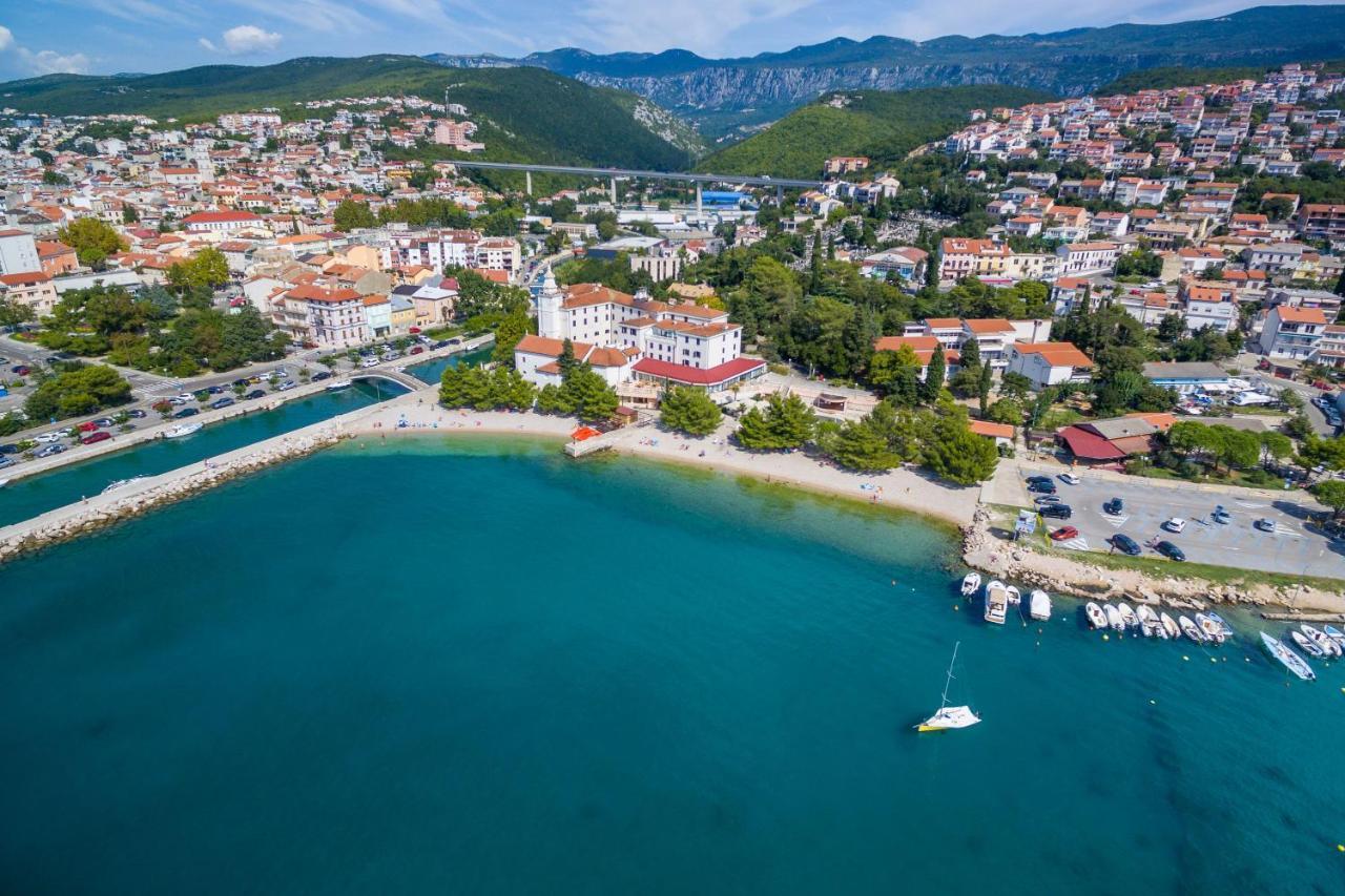 Apartment Piano Crikvenica Bagian luar foto