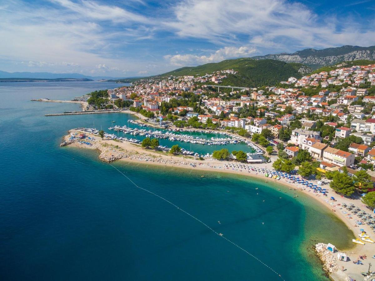 Apartment Piano Crikvenica Bagian luar foto